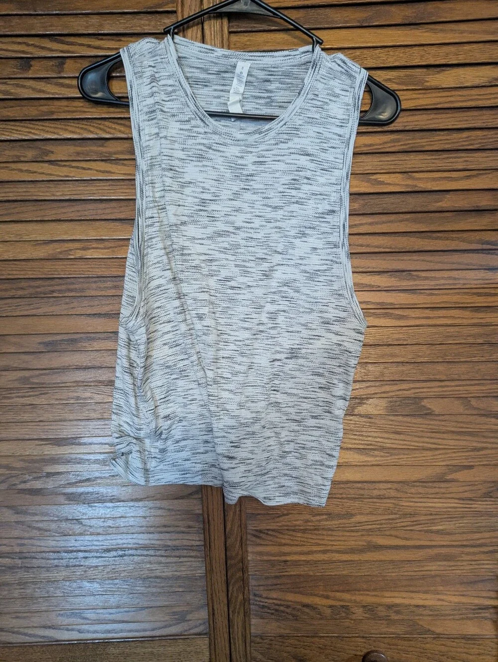 Lululemon Gray Cardio Squad Tank II Woman's Size 8‎